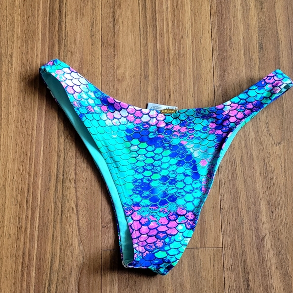 Bikini bottom - Picture 2 of 2